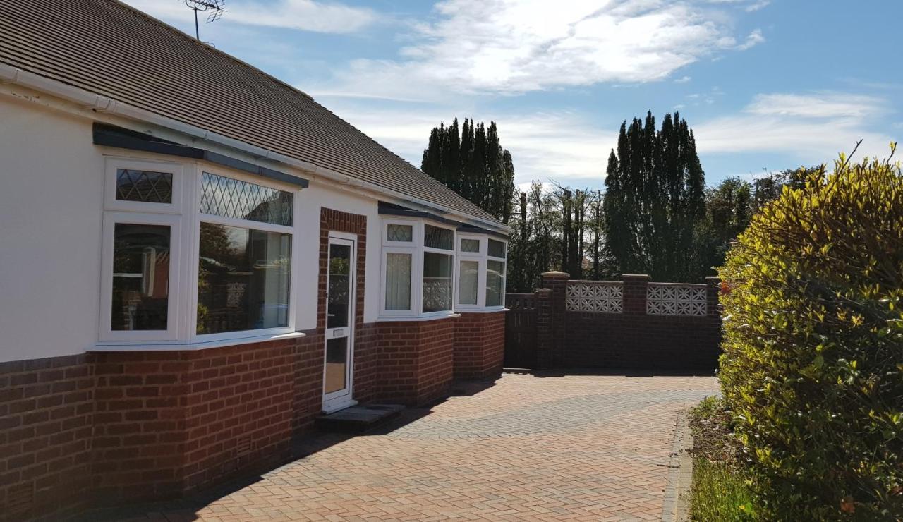 The Hermitage Private Detached Bungalow Villa Rhyl Ngoại thất bức ảnh