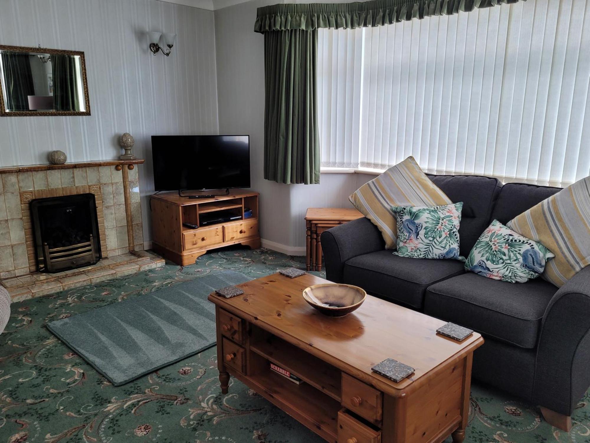 The Hermitage Private Detached Bungalow Villa Rhyl Ngoại thất bức ảnh